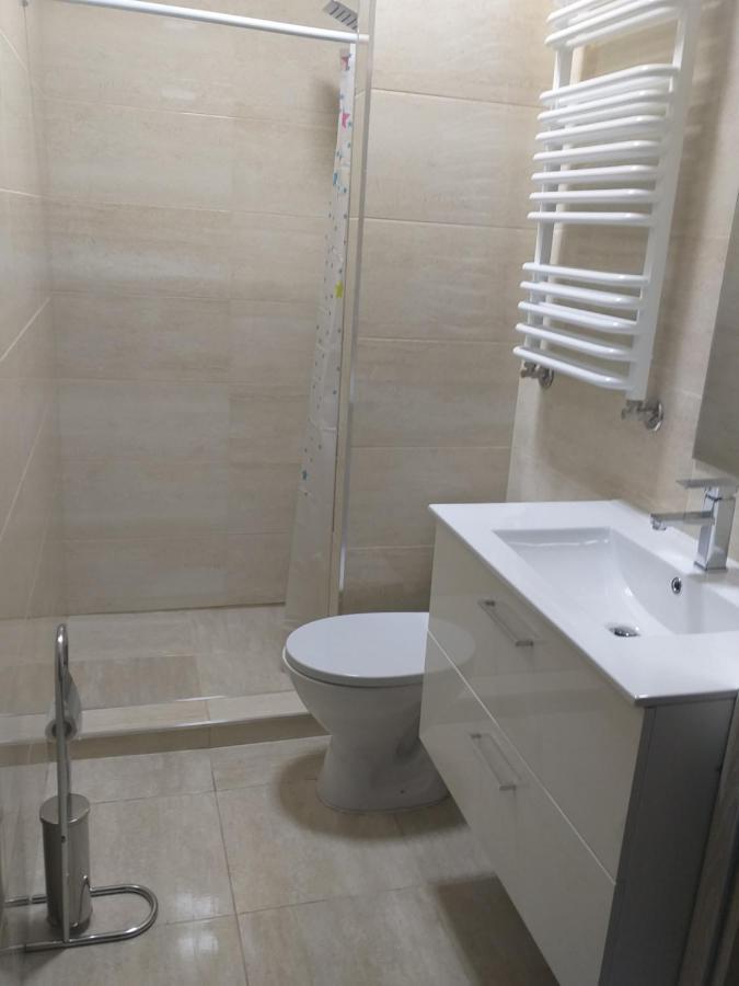 Czerwony Szafir Grodzisk Hostel Grodzisk Mazowiecki Εξωτερικό φωτογραφία