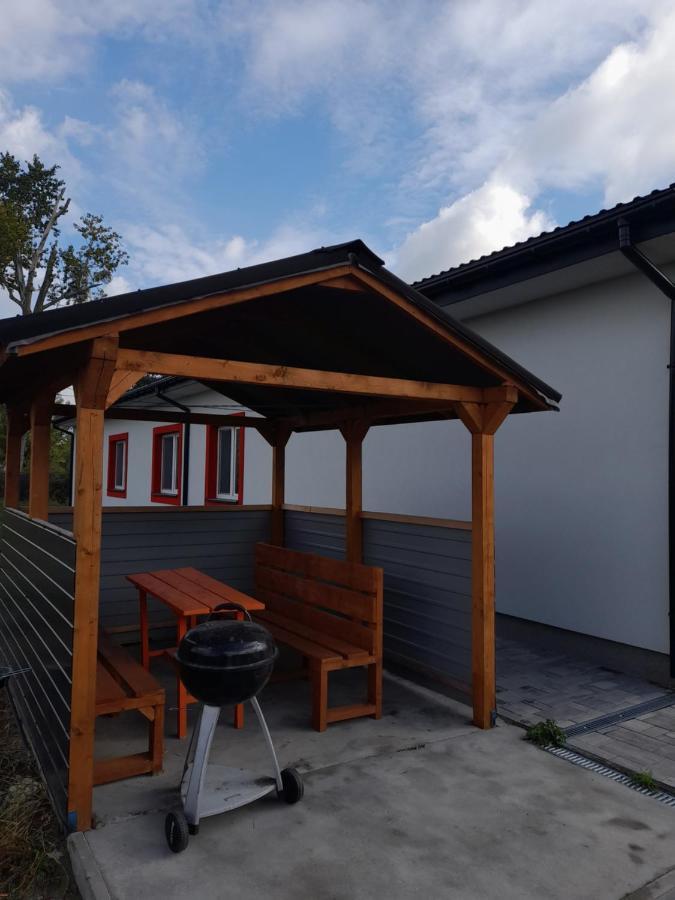 Czerwony Szafir Grodzisk Hostel Grodzisk Mazowiecki Εξωτερικό φωτογραφία